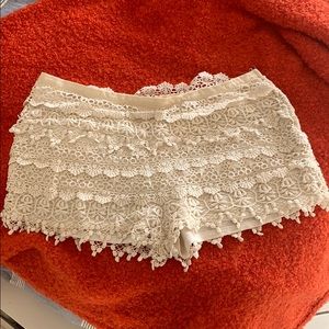 5/48 lace shorts size 8